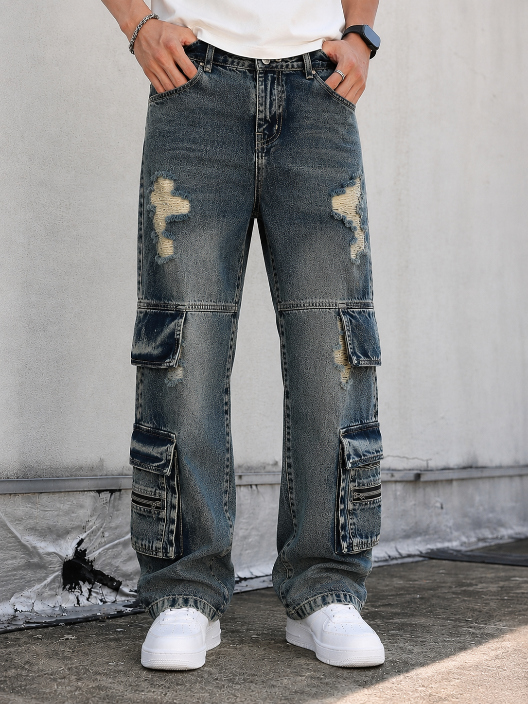 Wide-Leg Fashion Jeans with Utility Pockets & Zipper Details (L178)