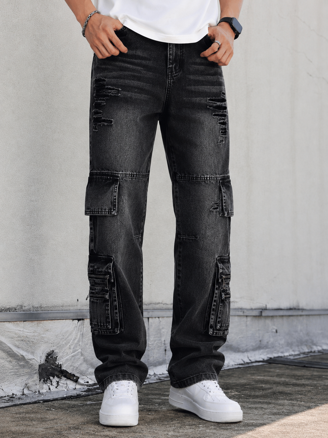 Wide-Leg Fashion Jeans with Utility Pockets & Zipper Details (L178)